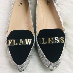 5🌟Black Snake Skin Flawless Slide On Faux Leath